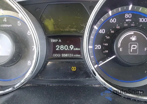 2013 Hyundai Sonata Gls z USA, uszkodzony, nr VIN 5NPEB4AC5DH613370